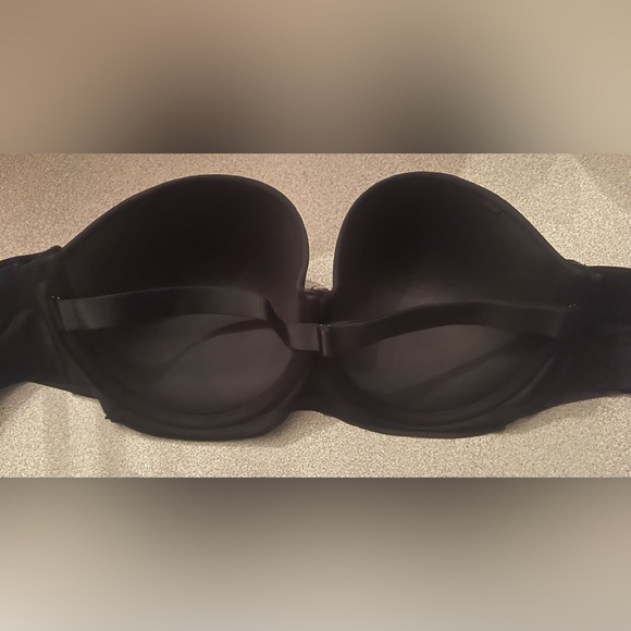 Luvlette Black Strapless Bra Size C40 - Picture 6 of 13